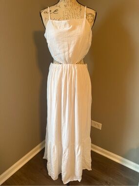 NWT Abercrombie white Spaghetti Strap cut out Maxi Dress size large